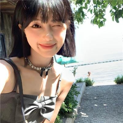 日安忧郁 海报